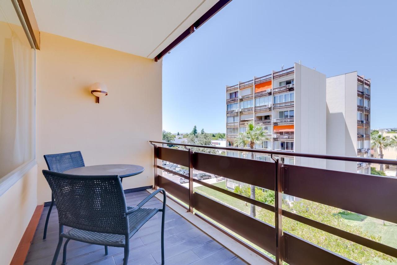Al - Edificio Loule, Vilamoura Centro Apartment Luaran gambar